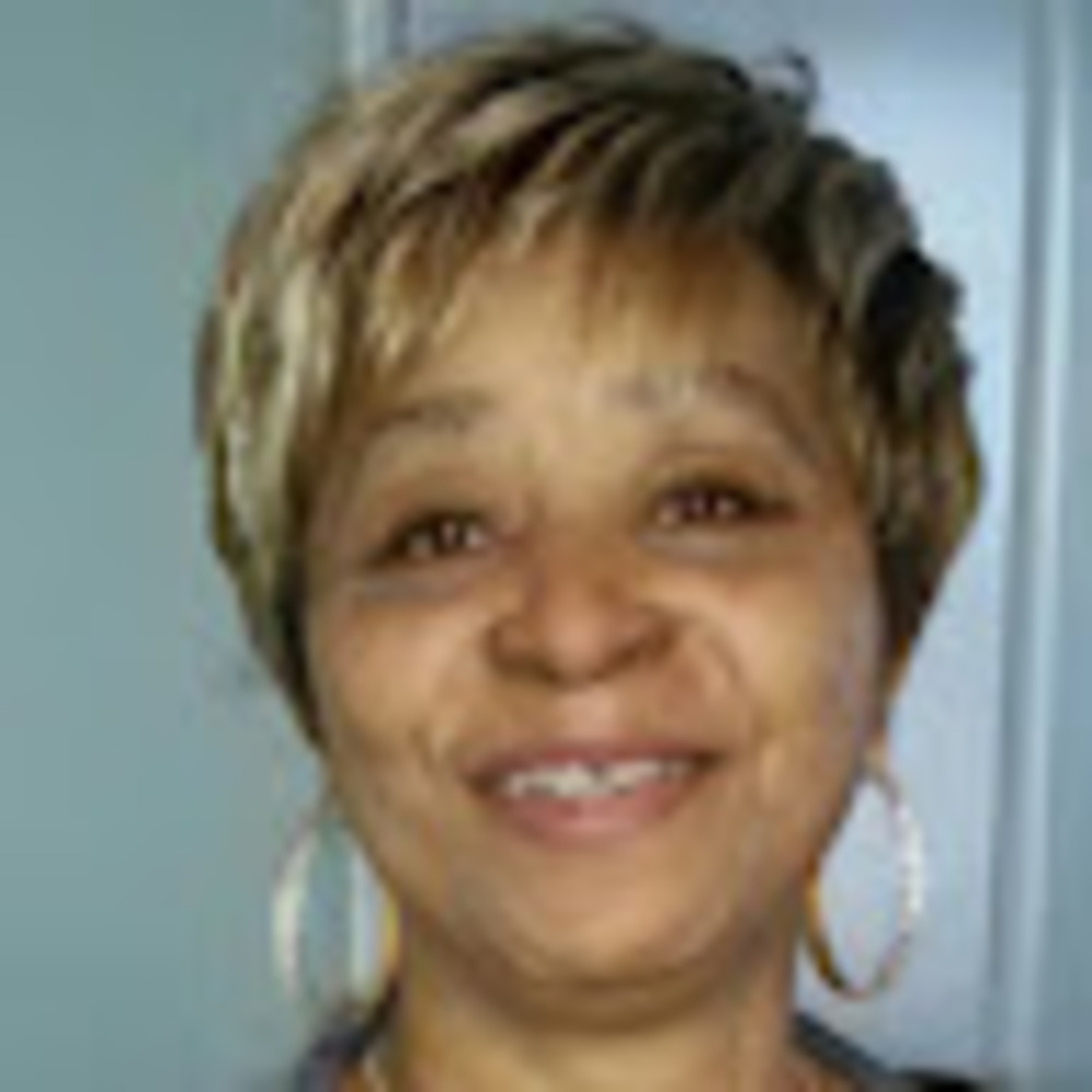 Meet your Posher, Linda joyce